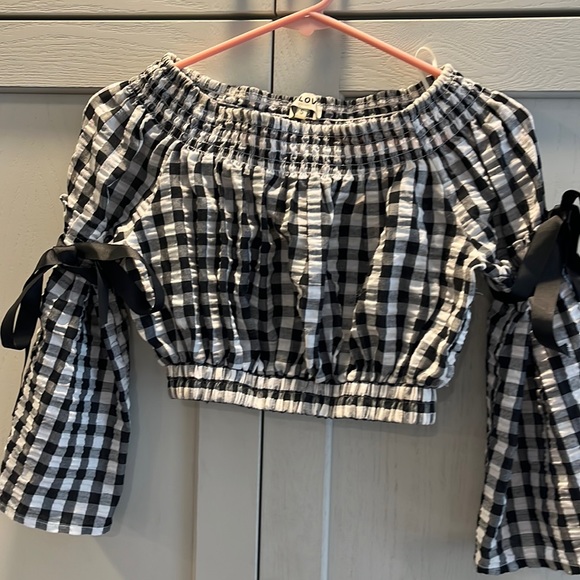 Black and white check crop top - Picture 1 of 4